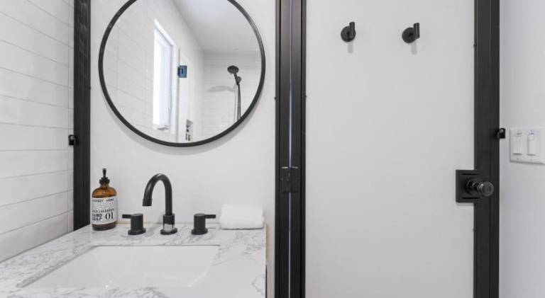 Ample house | Perfect for remote work | Pets allowed in Newport