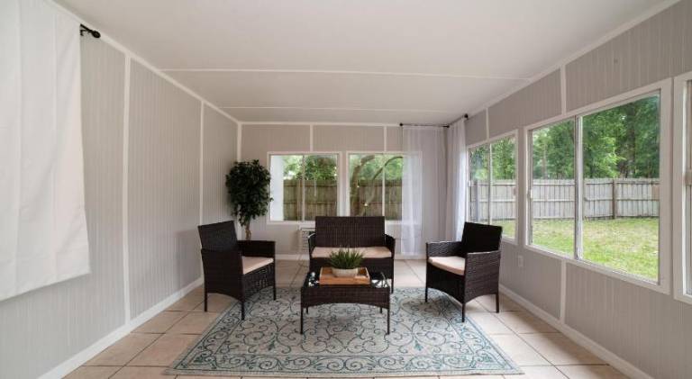 Pleasant vacation home | Pets allowed — photo 2