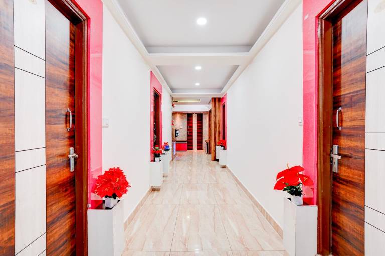 Hotel O SGR Palace