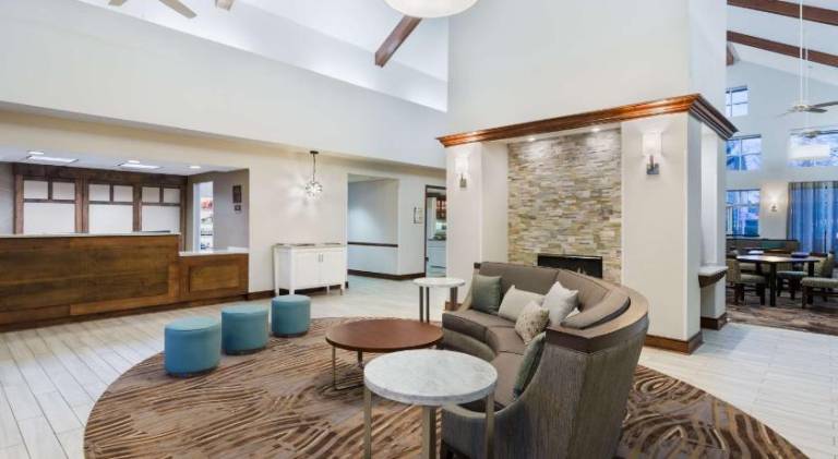 Homewood Suites by Hilton Baton Rouge — photo 2