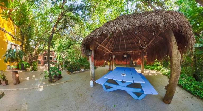 Pleasant villa with patio, barbeque & private pool | Perfect for remote work | Dogs allowed — photo 5
