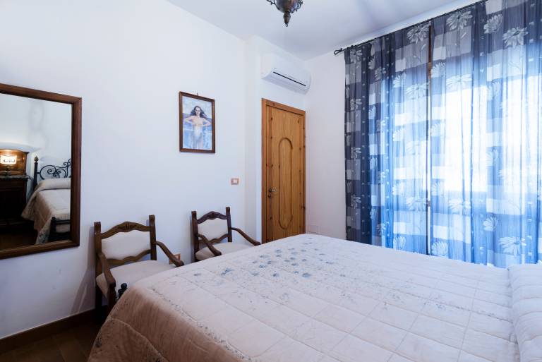 Apartment "Patrizia" on the Beach and Near the Historic Center — photo 5