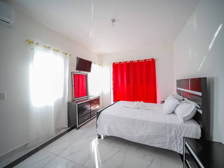 8br Private Villa In Sosúa - 2 Mins From Nightlife — photo 5