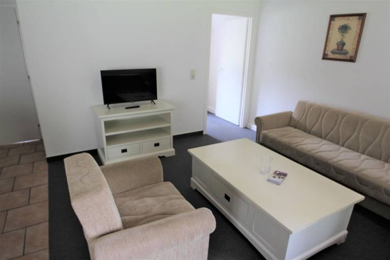 Nice bungalow with patio, pool & sauna | Beach nearby | Dogs allowed — photo 4