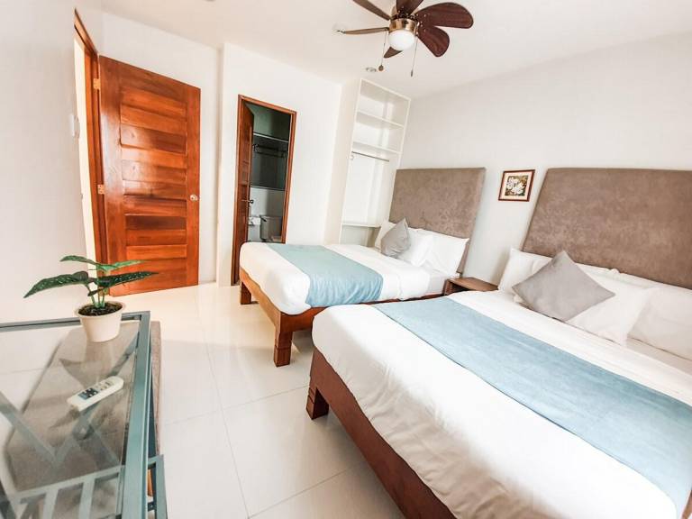 Holiday apartment with 3 rooms for 10 persons — photo 2