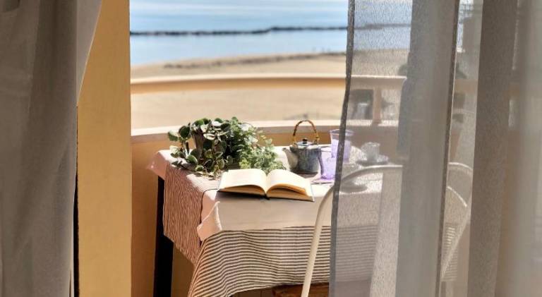 Rental apartment with terrace | Next to the beach | Pet-friendly — photo 5