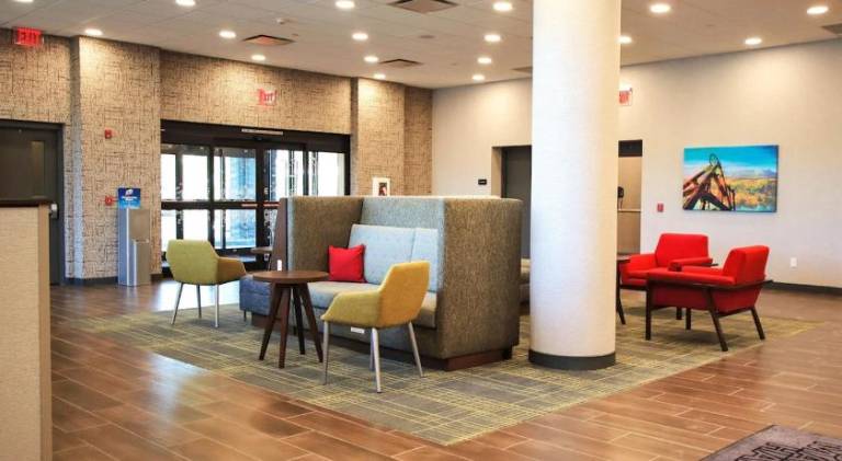 Hampton Inn by Hilton Lead — photo 2