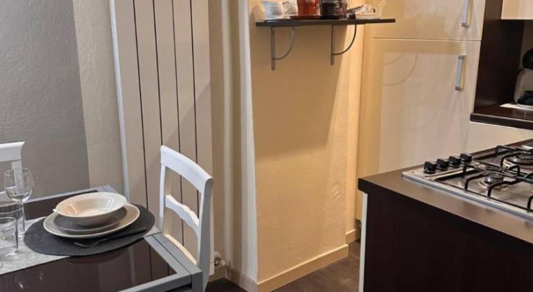 Apartment | Close to Fontana del Delfino — photo 3