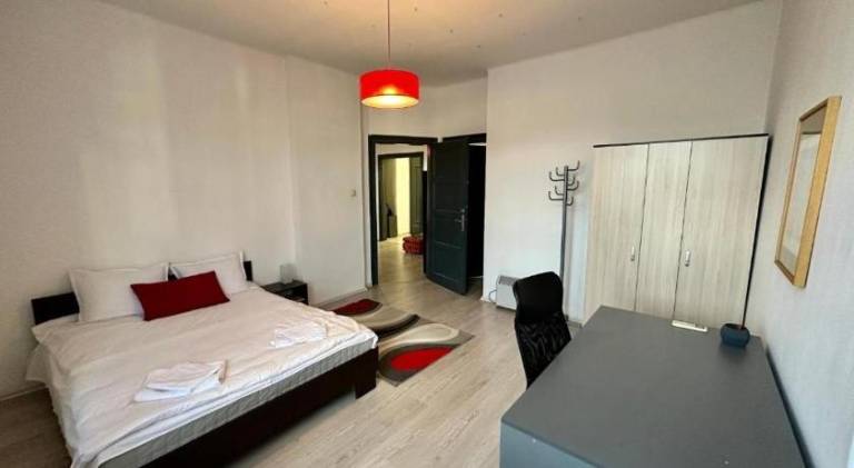 Charming apartment with patio | Next to Alexander Nevsky Cathedral | Suitable for remote work | Pets allowed — photo 4