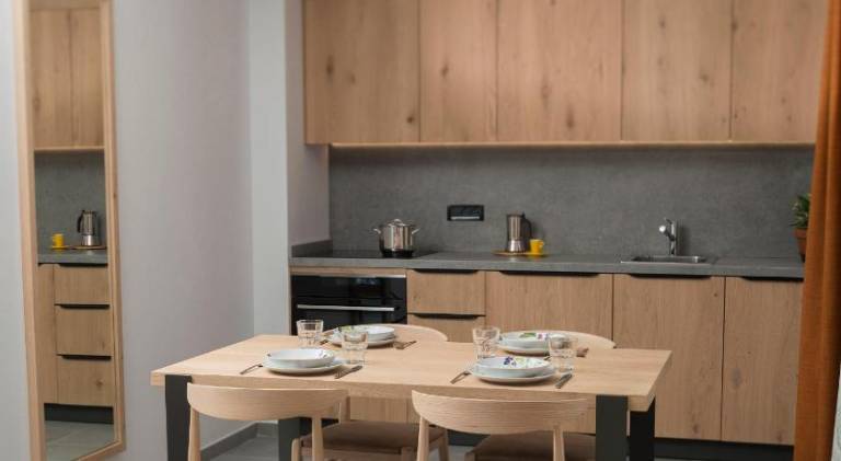 Wonderful serviced apartment with yard | Ski nearby | Good for workation | Pet-friendly — photo 5