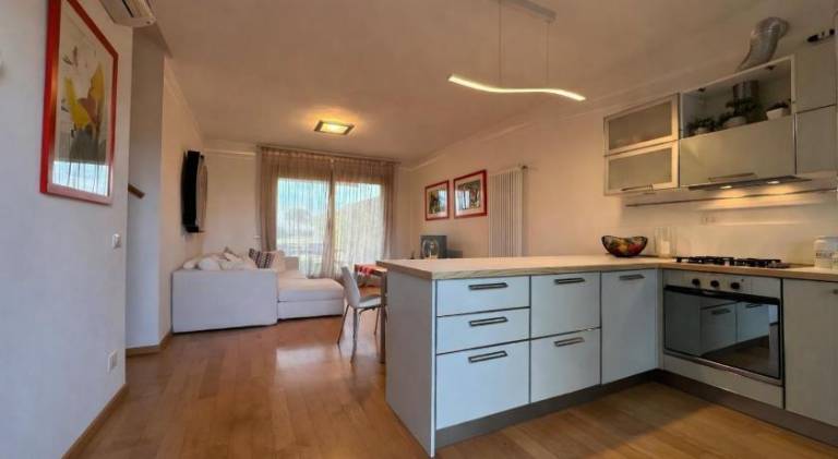 Holiday apartment with patio & pool | Pets allowed — photo 3