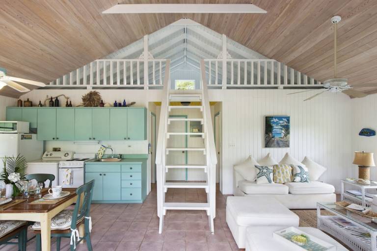 Cabin James Pt
