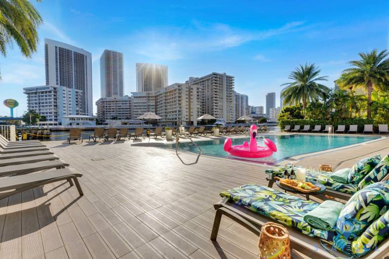 Apartment  Hollywood Beach