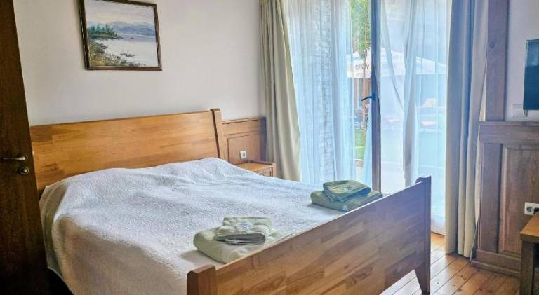 Apartment with pool in Bansko