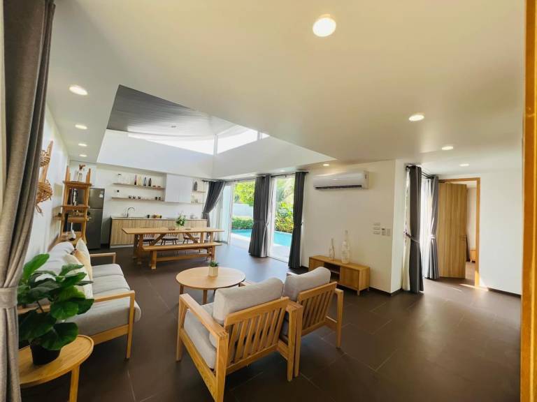 House with pool, patio & yard | Close to the beach | Perfect for remote work | Pet-friendly — photo 2