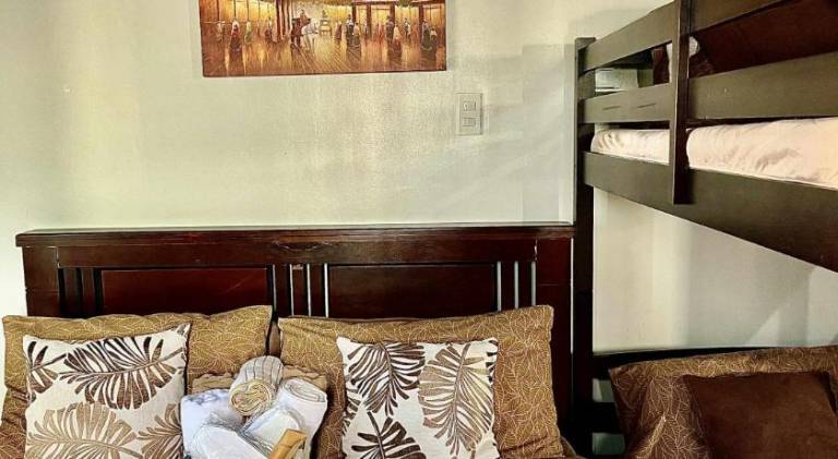 Serviced apartment with pool | Good for workation — photo 2