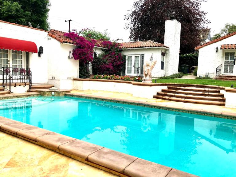 Villa  Whittier
