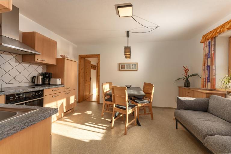 Child-friendly beautiful holiday apartment with garden, terrace & grill | Ski nearby | Pets allowed — photo 3
