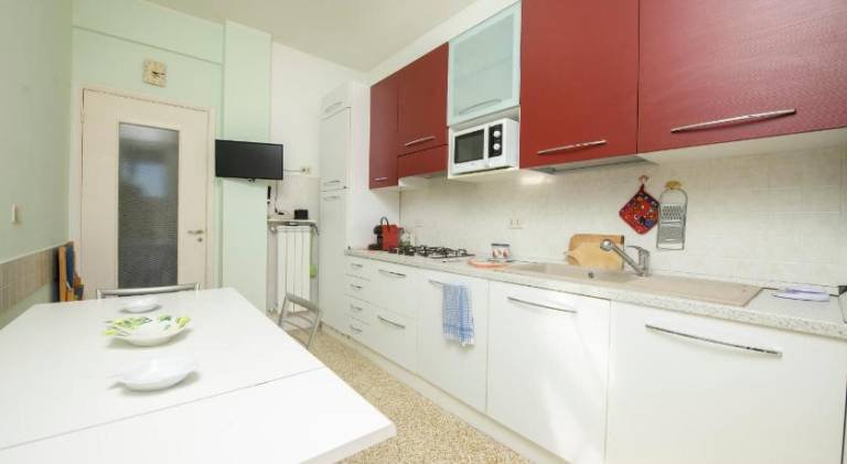Apartment | Next to the beach | Pets are welcome — photo 3