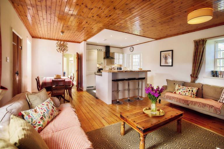 Cottage  Midlothian