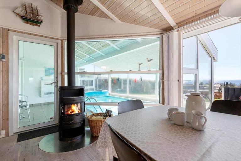 House with sauna, BBQ & pool | Sea view — photo 5