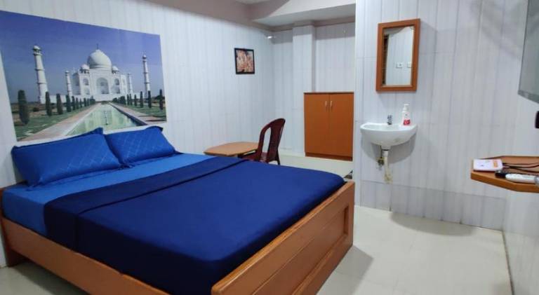 S S K RESIDENCY