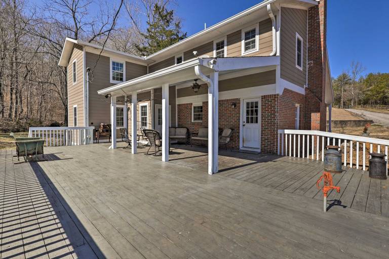 Secluded Getaway Home w/ Trails + Waterfall! — photo 2
