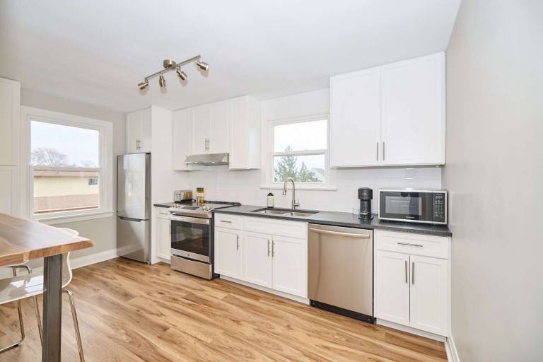 Condo  Thorold