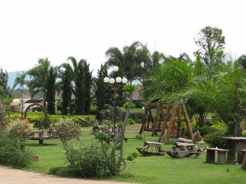 Resort  Thai Samakkhi