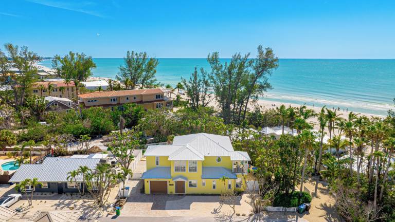 House Holmes Beach