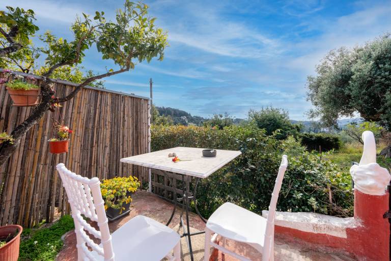 Grenta Country House – Tranquil Cottage near North Corfu Beaches in Corfu