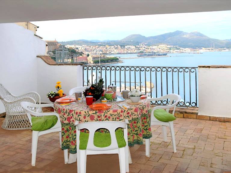 Fully equipped ample house with barbecue & terrace | Sea view | Dogs allowed — photo 2