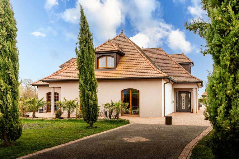 House with heated pool, fast internet & barbecue | Dogs allowed — photo 3