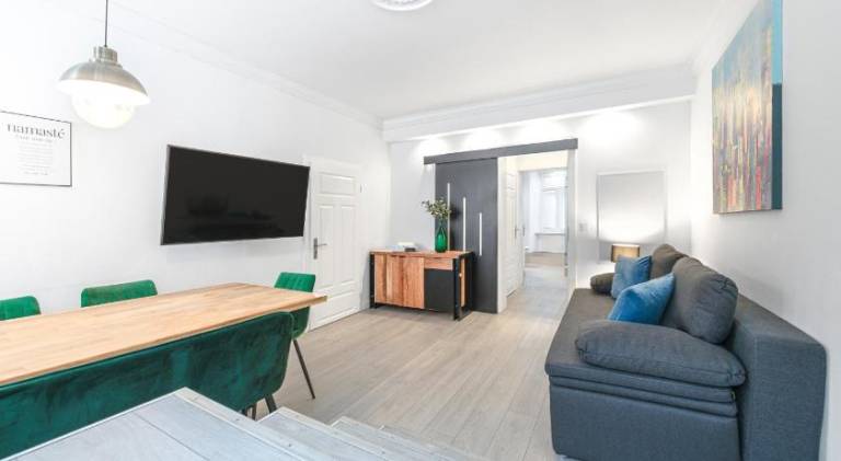 Apartment with 2 rooms for 7 persons — photo 2
