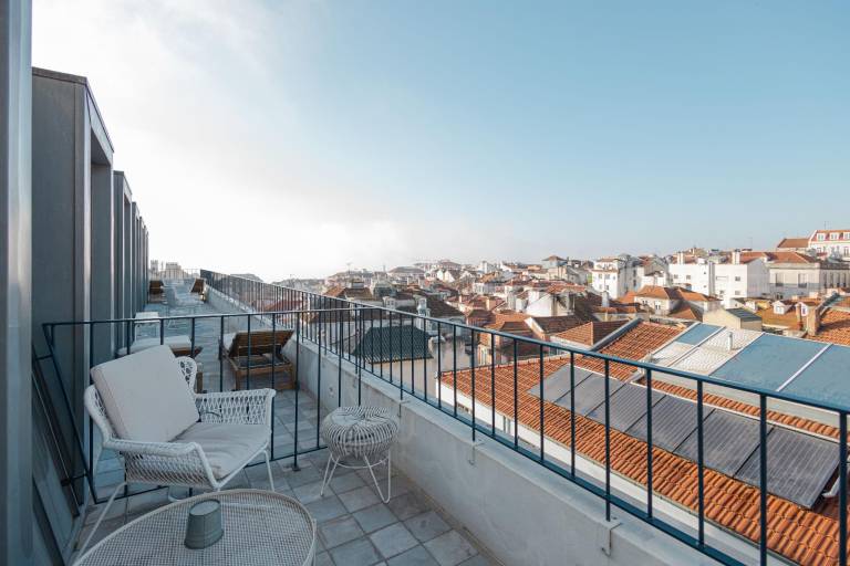 Holiday apartment with terrace | Close to São Jorge Castle — photo 5