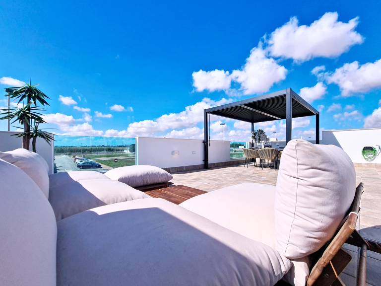 Villa with yard, patio & private pool — photo 5