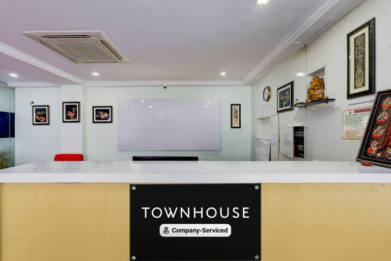 Townhouse Benz Circle MG Road