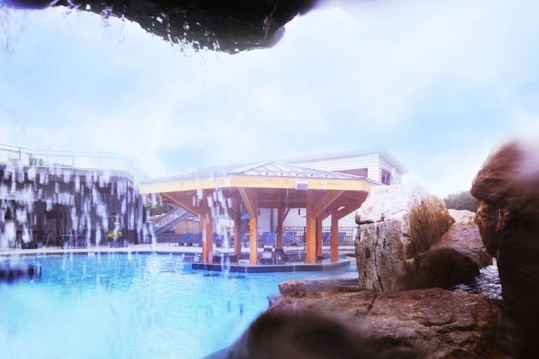 Resort  Farmington