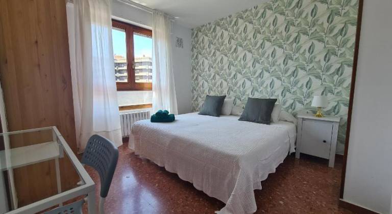 Rental apartment with terrace in Zaragoza