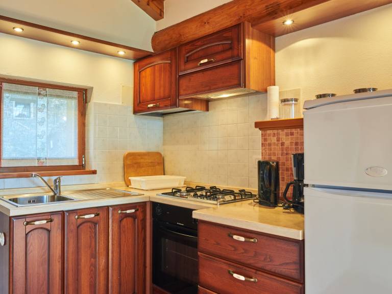 House with BBQ & yard | Lake view — photo 5