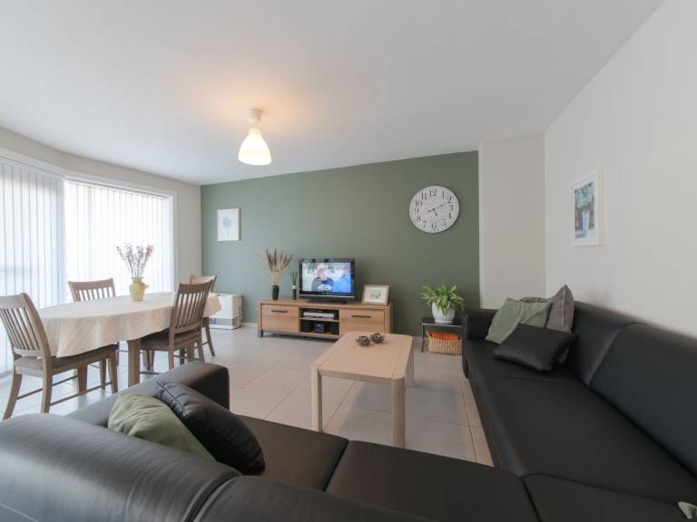 Rental apartment with 2 rooms for 4 persons — photo 3