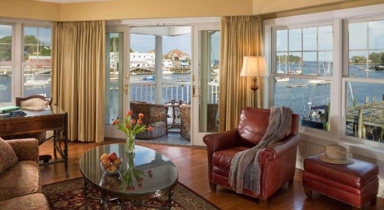 Grand Harbor Inn — photo 2