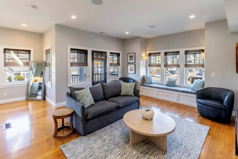 Condo Newport