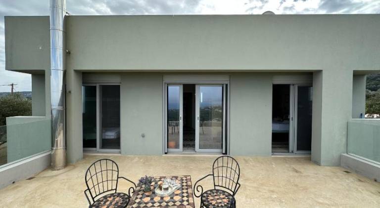 Wonderful vacation home with yard & patio | Pets allowed — photo 5