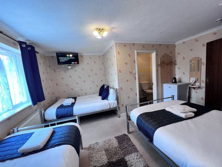 Accommodation Horley