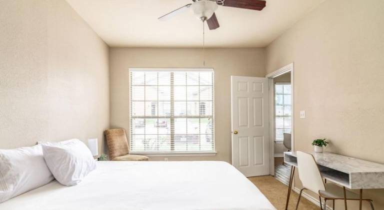 Holiday apartment with pool in Temple, TX