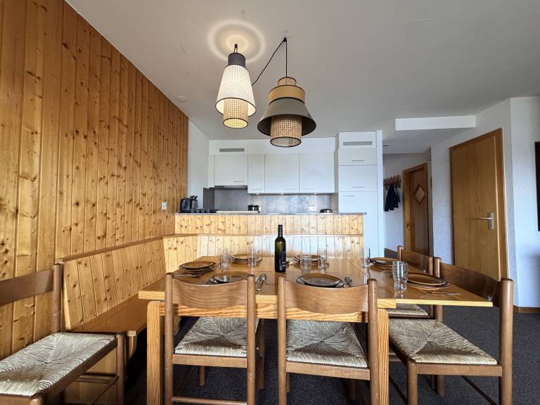 Fully equipped beautiful apartment with garden & terrace | Ski nearby | Pet-friendly in Vex