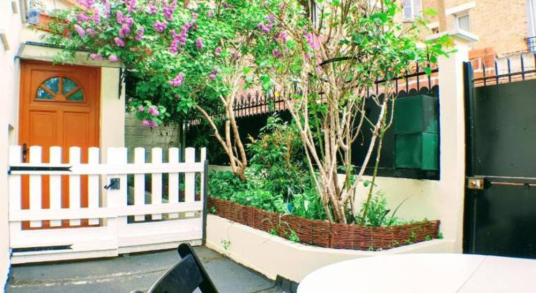Apartment with terrace — photo 4