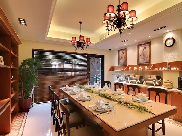 Serviced apartment with terrace | Good for workation — photo 2