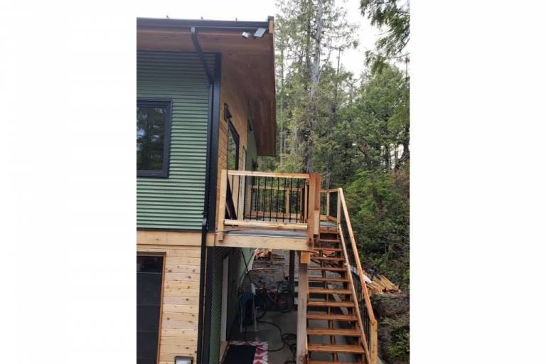 House Ucluelet